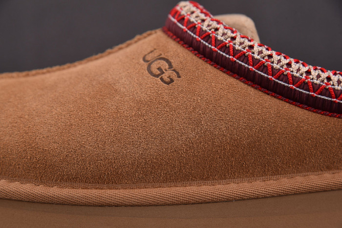 UGG Tazz Slipper
