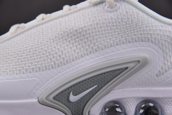 NIKE Air Max DN