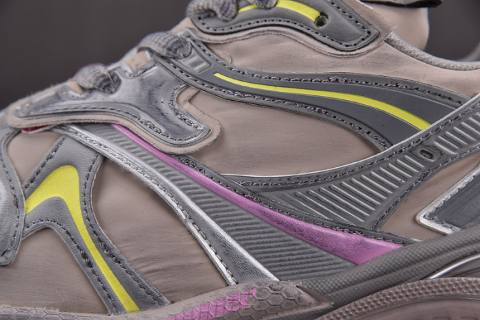 RUNNER SNEAKER