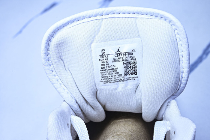 Air Jordan 1 Retro Low 