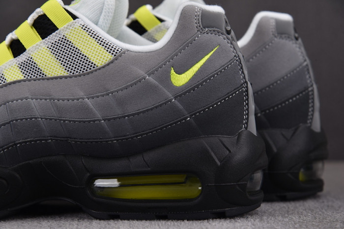 NIKE AIR MAX 95 OG
