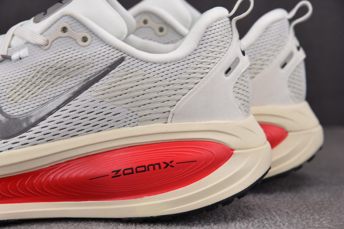 Nike Air Zoom Vomero 18