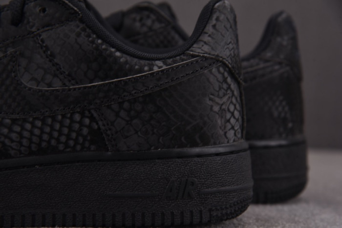 Kobe Bryant x Nike Air Force 1 Low “Triple Black” IB0018-003