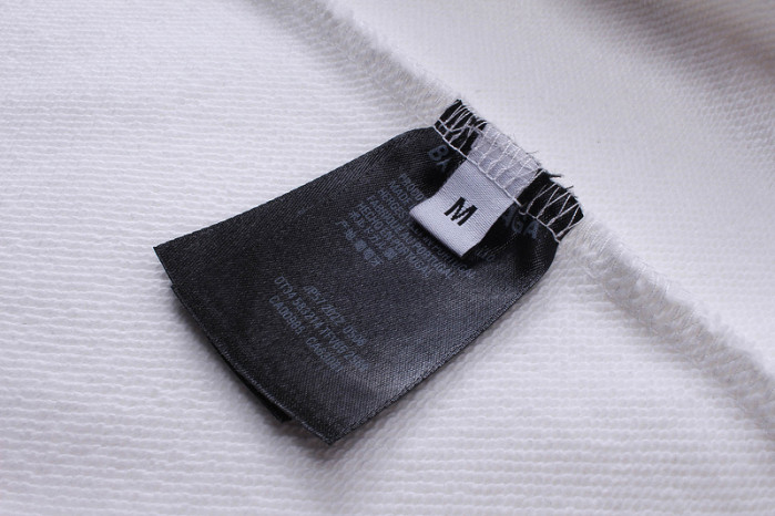 Balenciag**a CLOTHES BAC00004