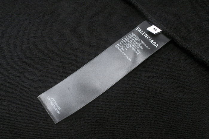 Balenciag**a CLOTHES BAC00012