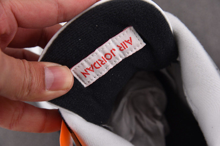 Air Jordan 4 Retro OG