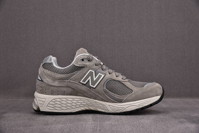 New Balance 2002R