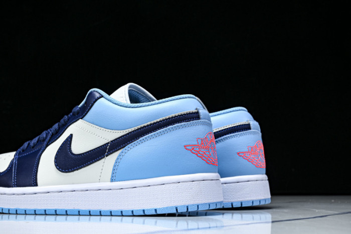 Air Jordan 1 Low 