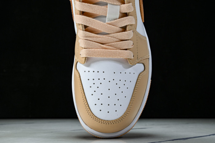 Wmns Air Jordan 1 Low 