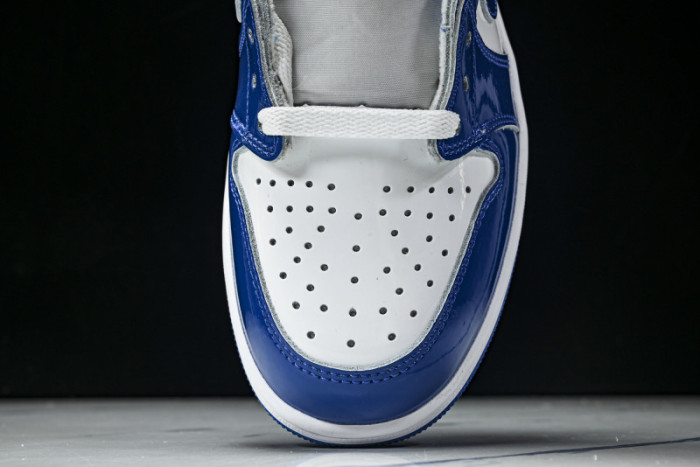 Air Jordan 1 Retro Low OG 