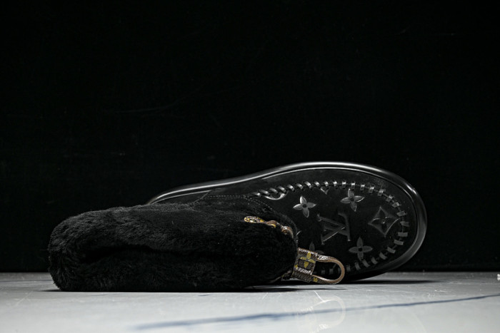 LV BOOTS L000075