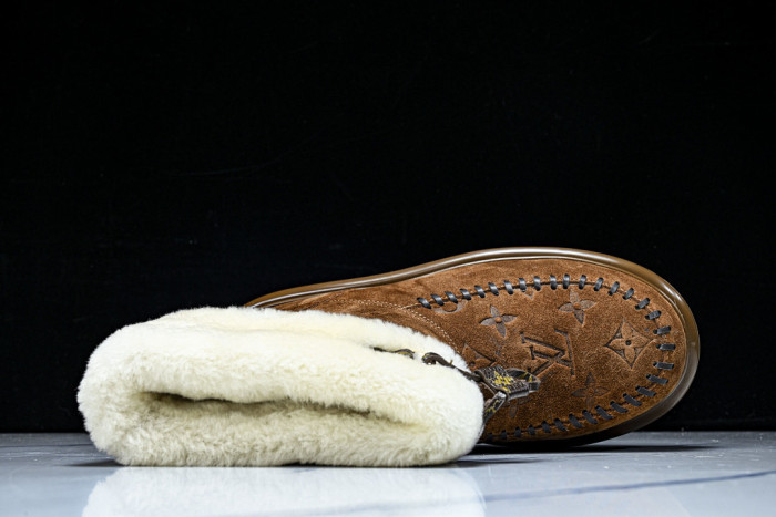 LV BOOTS L000076