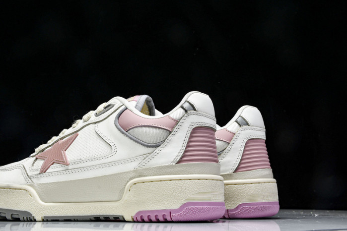 Golden Goose Seaker