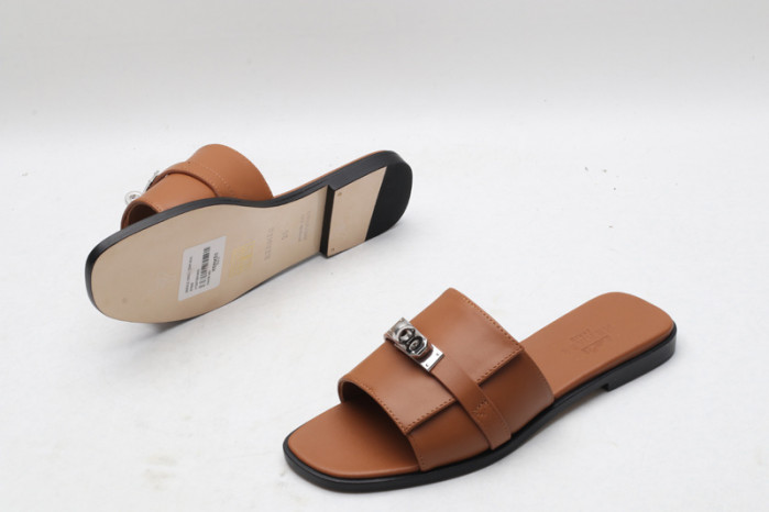 Herme* Sandal52