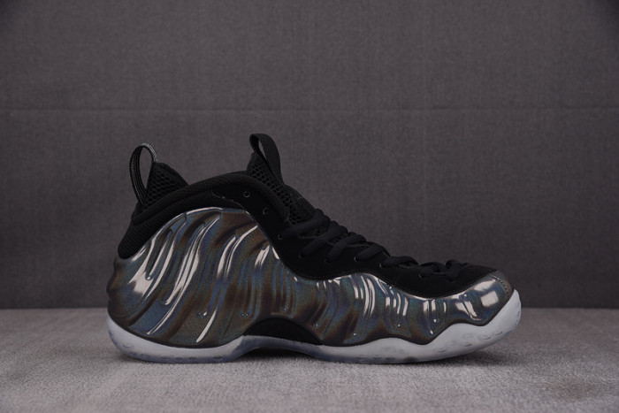 NIKE Air Foamposite One