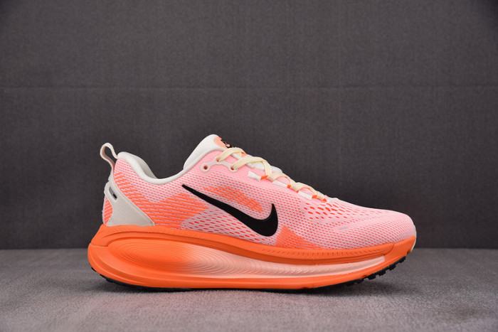 Nike Air Zoom Vomero 18