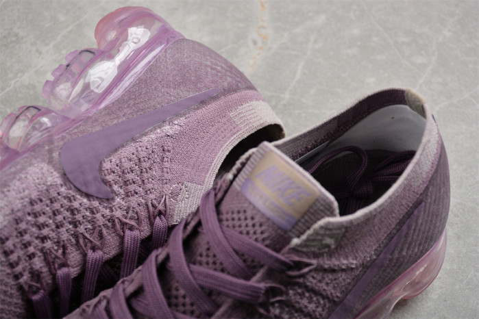 NIKE Wmns Air VaporMax