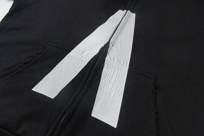 Balenciag**a CLOTHES BAC00012