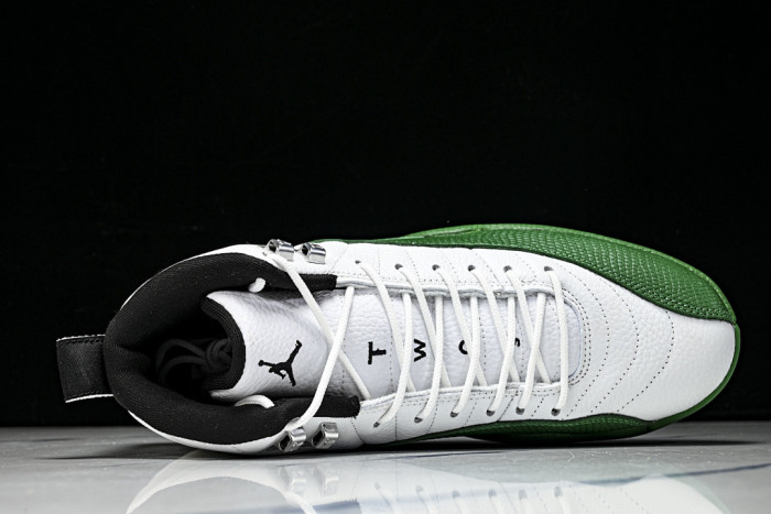 Air Jordan 12 