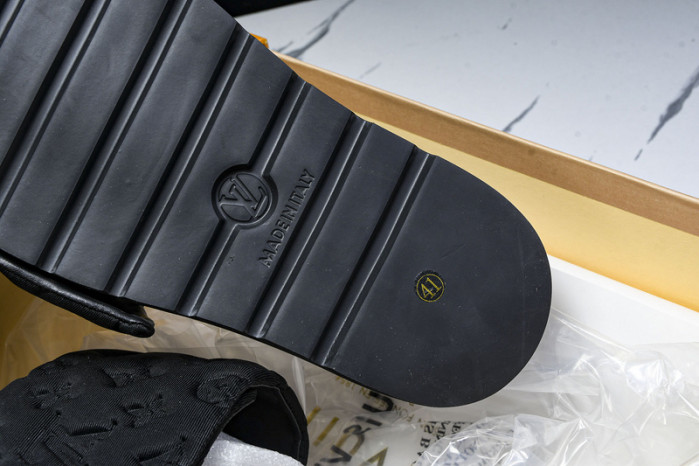 L&V SANDAL LVSD223