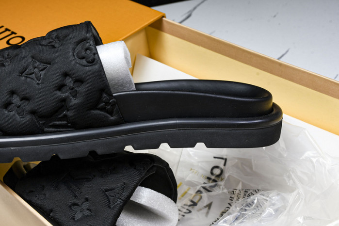 L&V SANDAL LVSD223