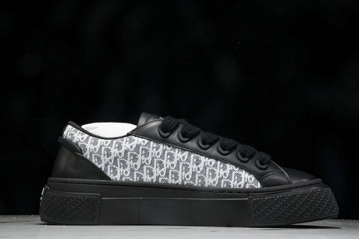 D10r b33 sneakers b330017