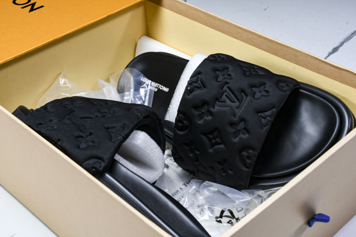 L&V SANDAL LVSD223