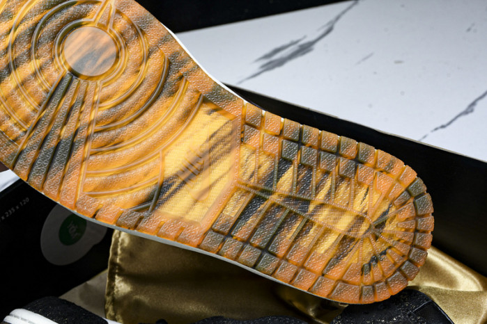 AIR JORDAN 1 High OG