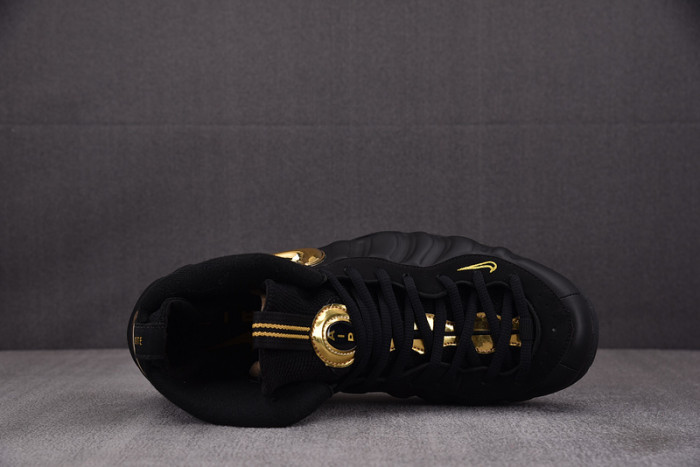 NIKE Air Foamposite Pro