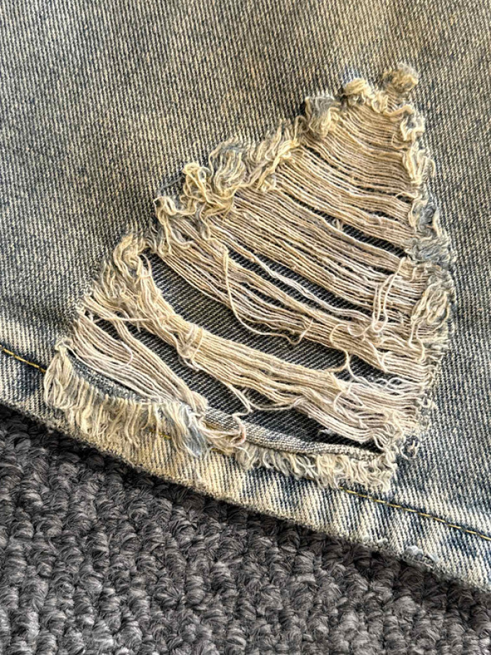 Balenciag**a CLOTHES BAC00033