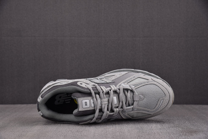 New Balance 1906R