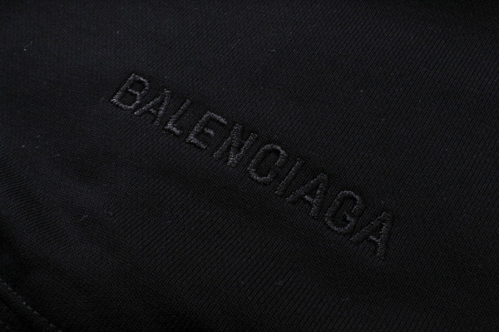 Balenciag**a CLOTHES BAC00003