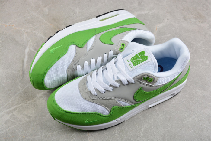 Patta x NIKE Air Max 1