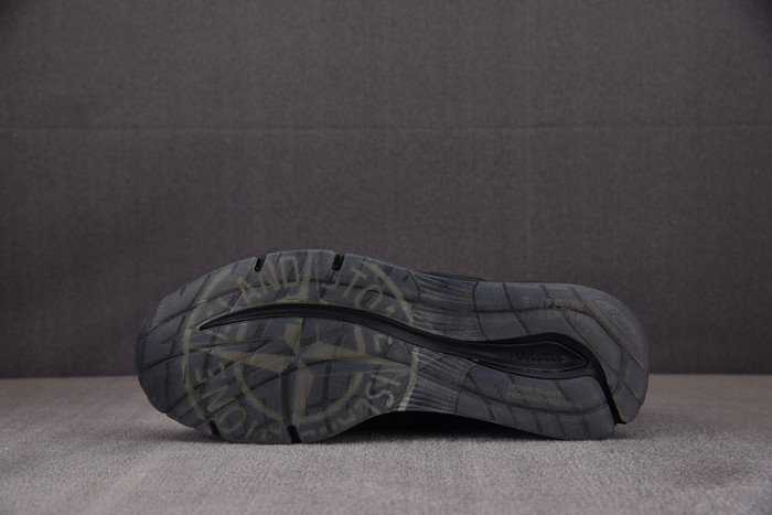 New Balance Stone Island x 991v2 Made In UK