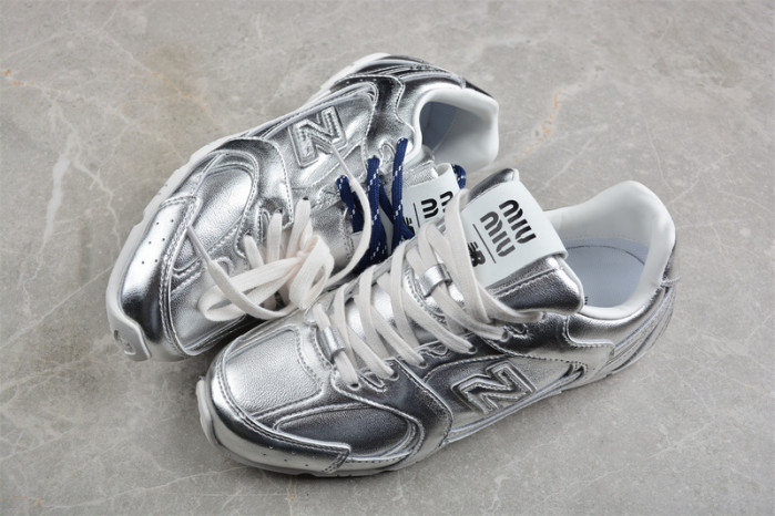 New Balance & MIU MIU