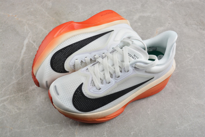 Eliud Kipchoge x Zoom Fly 6