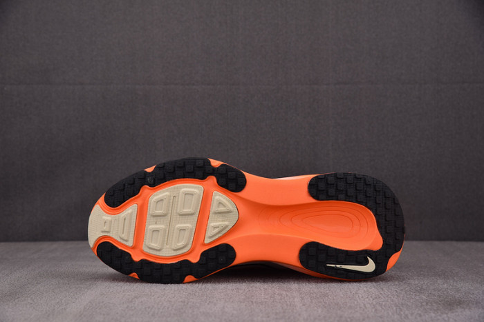 Nike Air Zoom Vomero 18