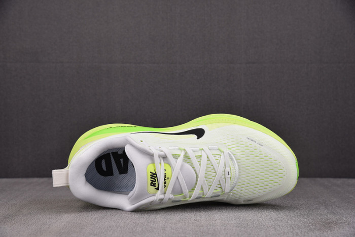 Nike Air Zoom Vomero 18