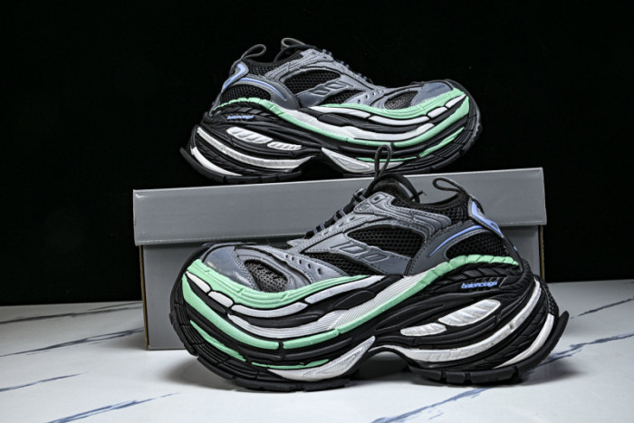 BC Platform Reduced Dark Gray 821137 WPLTF 0312