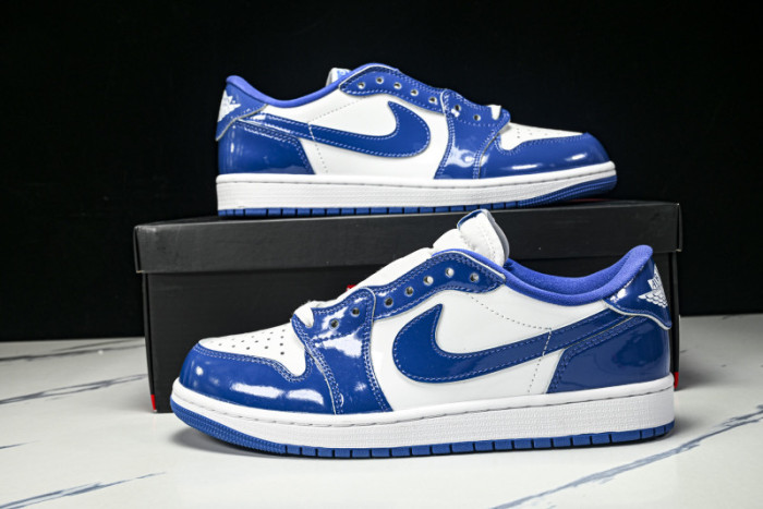 Air Jordan 1 Retro Low OG 