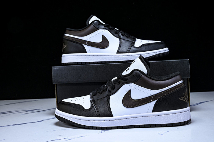 Air Jordan 1 Low 