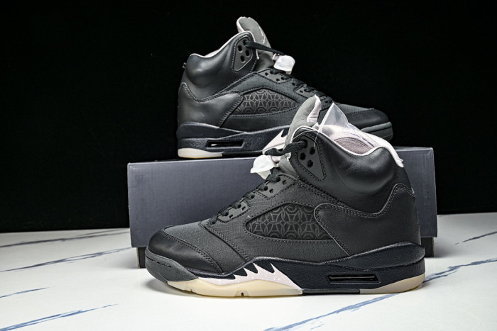 Paris Saint Germain X Jordan 5 Retro 