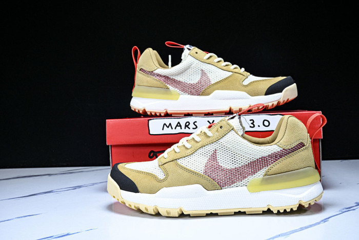 Tom Sachs x Nike Mars Yard 3.0 IF2885-100