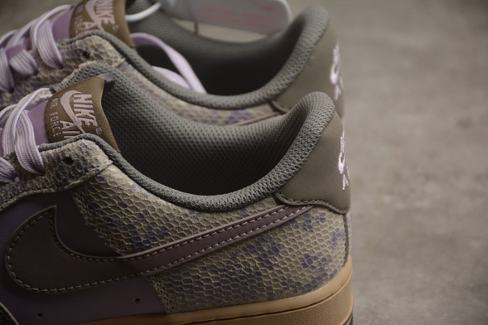 NIKE AIR FORCE 1 Low