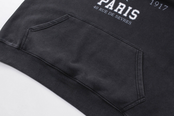 Balenciag**a CLOTHES BAC00006