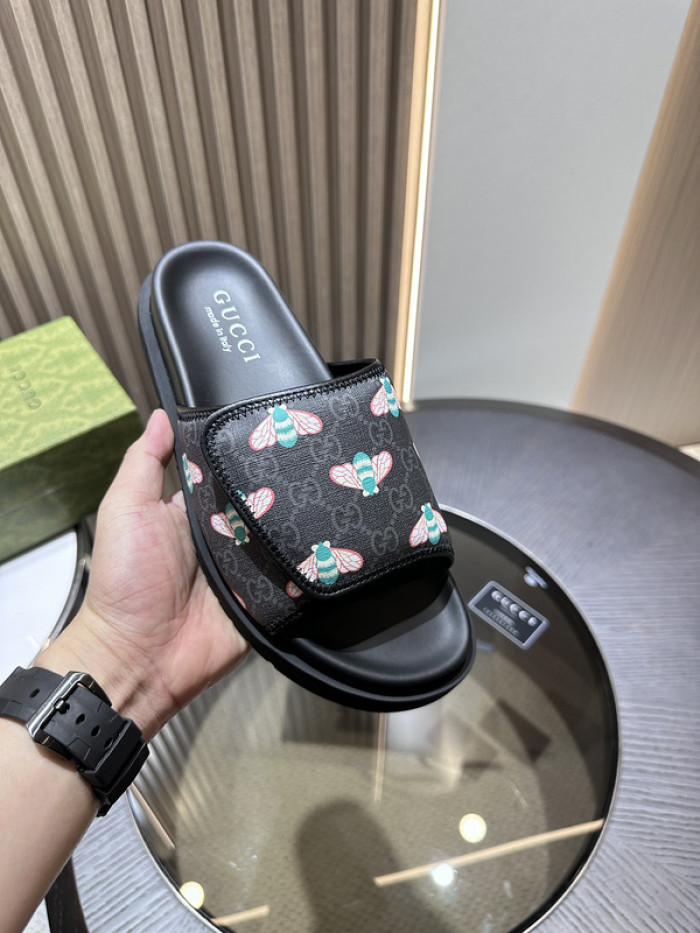 Gucc* Sandal 135