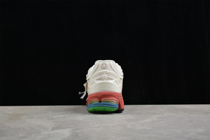 New Balance 1906A
