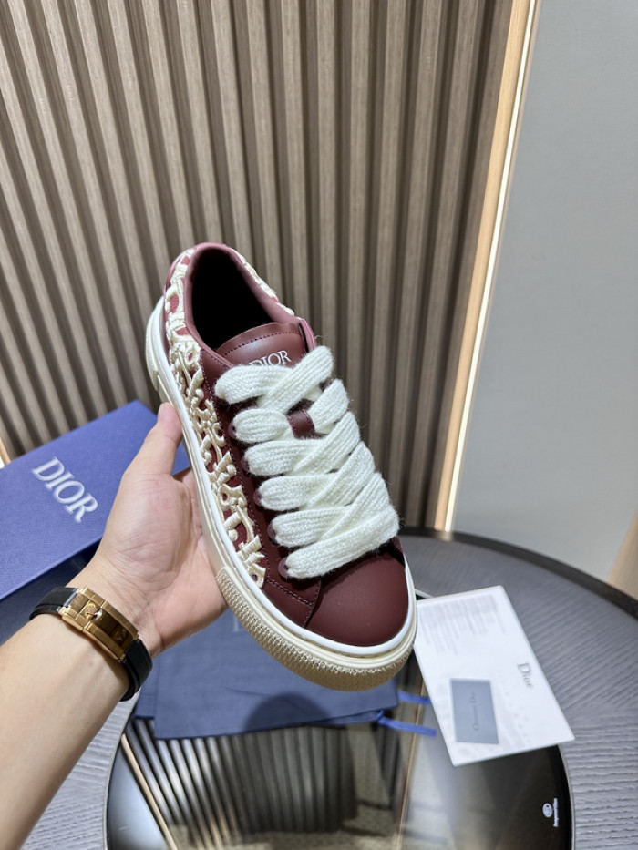D10r b33 sneakers b330004