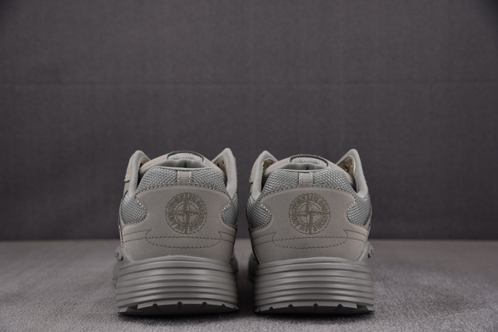 D10r b30 sneakers b30-000082