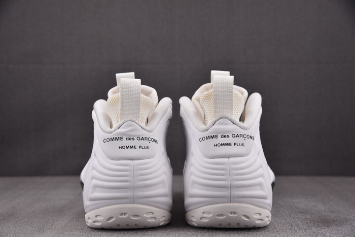 Comme des Garçons Homme Plus x NIKE Air Foamposite One